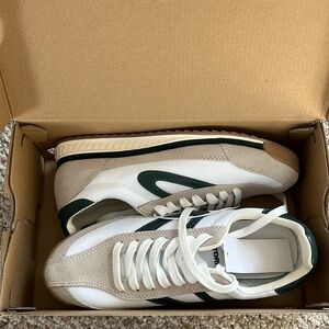 Tretorn Rawlins women’s sneakers size 7, NIB